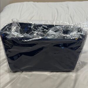 Navy blue tote organizer